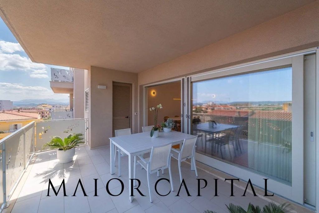 Luxury Apartment for sale in Olbia, 650 000 €, Photo 5
