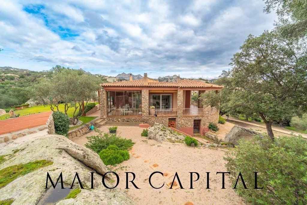 Luxury House for sale in Arzachena, 970 000 €, Photo 5