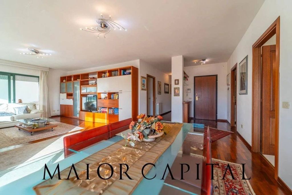 Luxury Apartment for sale in Olbia, 840 000 €, Photo 6