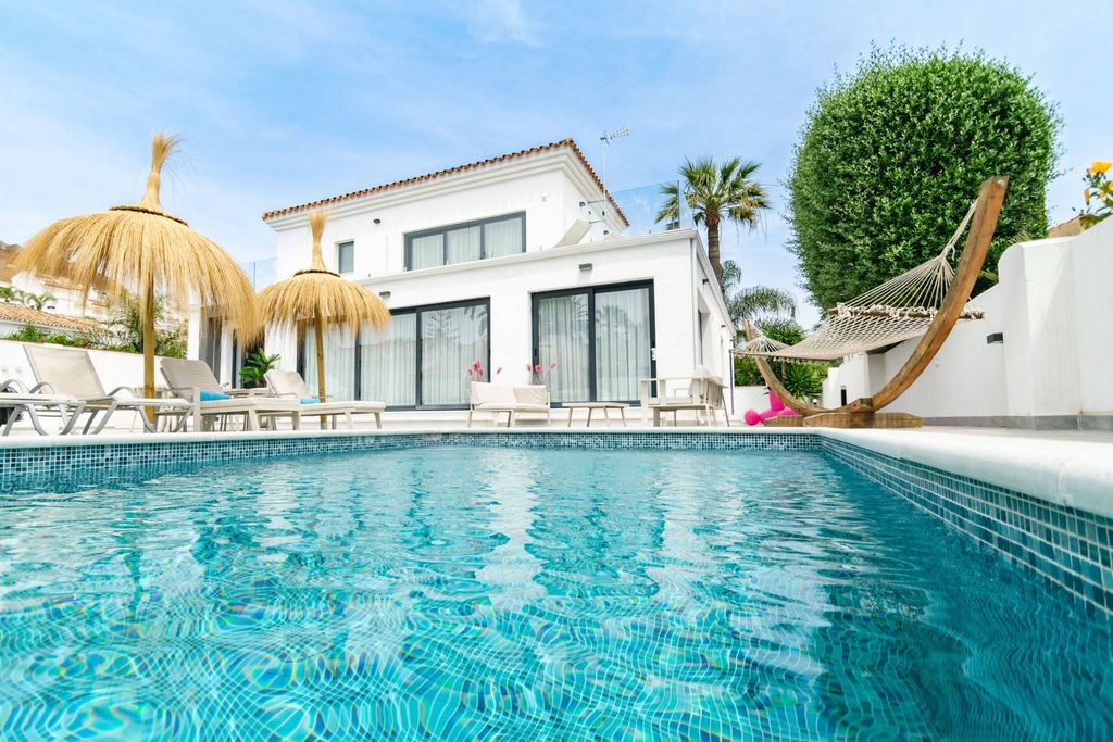 Maison de luxe à vendre à Marbella, 2 195 000 €, Photo 1