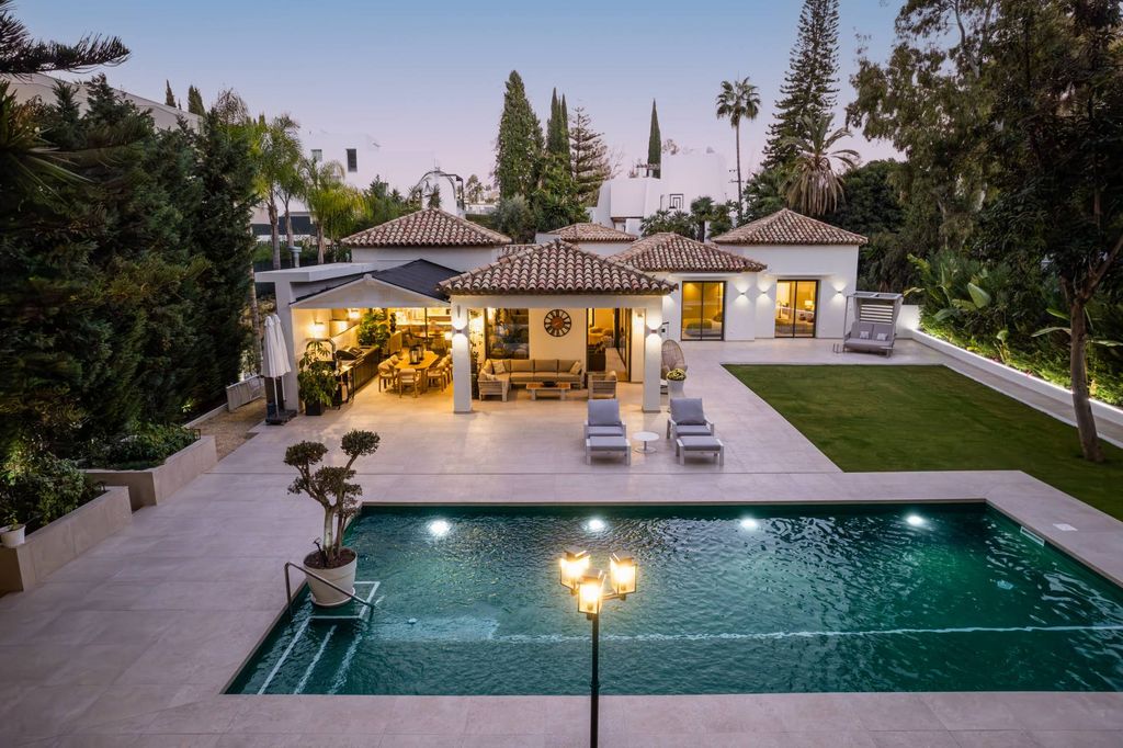 Maison de luxe à vendre à Marbella, 4 600 000 €, Photo 1