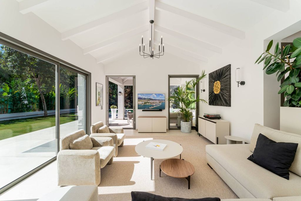 Luxury House for sale in Marbella, 4 600 000 €, Photo 2