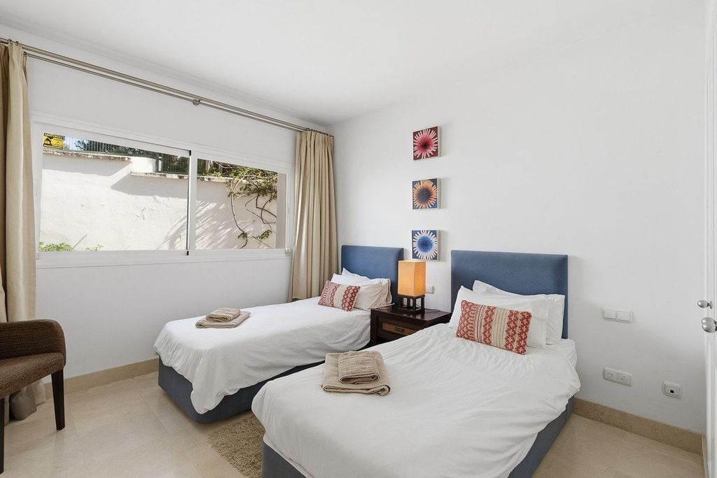 Appartement de luxe à vendre à Nueva Andalucia, 695 000 €, Photo 3