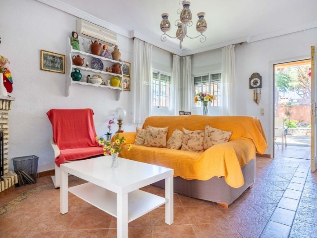 Luxury House for sale in Chiclana de La Frontera, 680 000 €, Photo 7