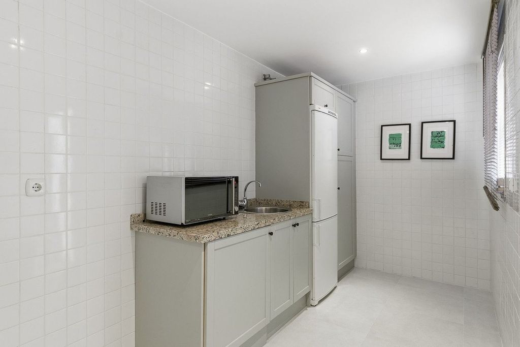 Appartement de luxe à vendre à Nueva Andalucia, 695 000 €, Photo 7