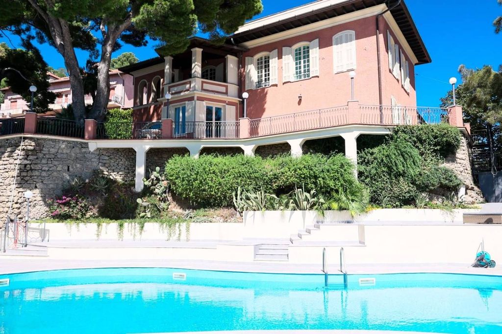 Maison de luxe à vendre à Ventimiglia, 2 000 000 €, Photo 2