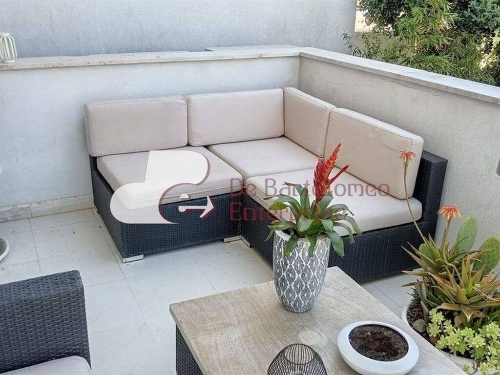 Luxury House for sale in Bari, 749 000 €, Photo 4