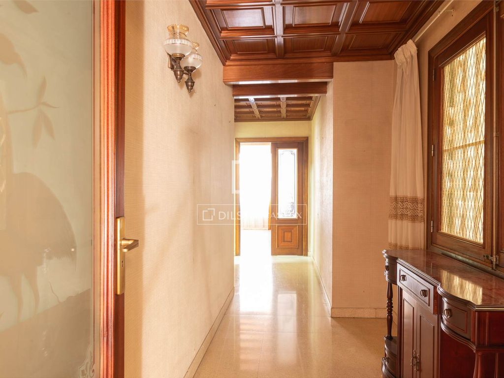 Luxury Apartment for sale in Palma, 595 000 €, Photo 2