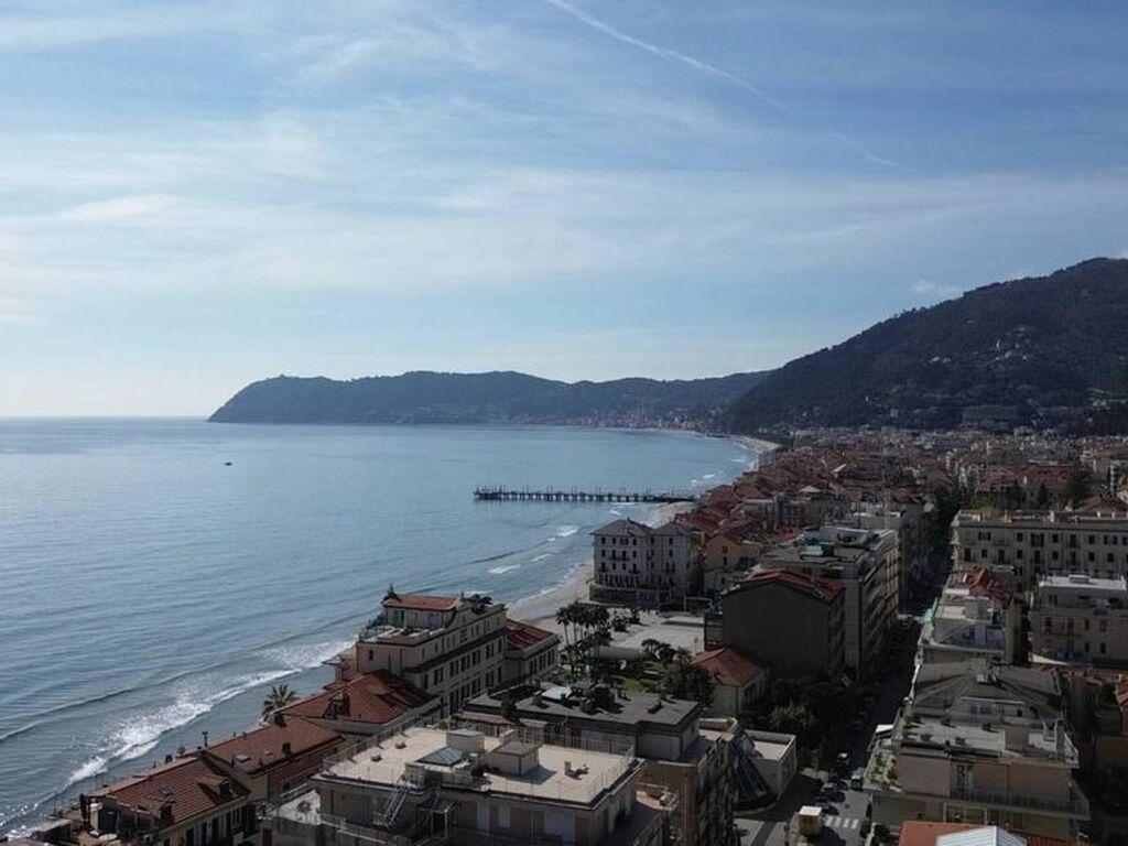 Appartement de luxe à vendre à Alassio, 1 400 000 €, Photo 3