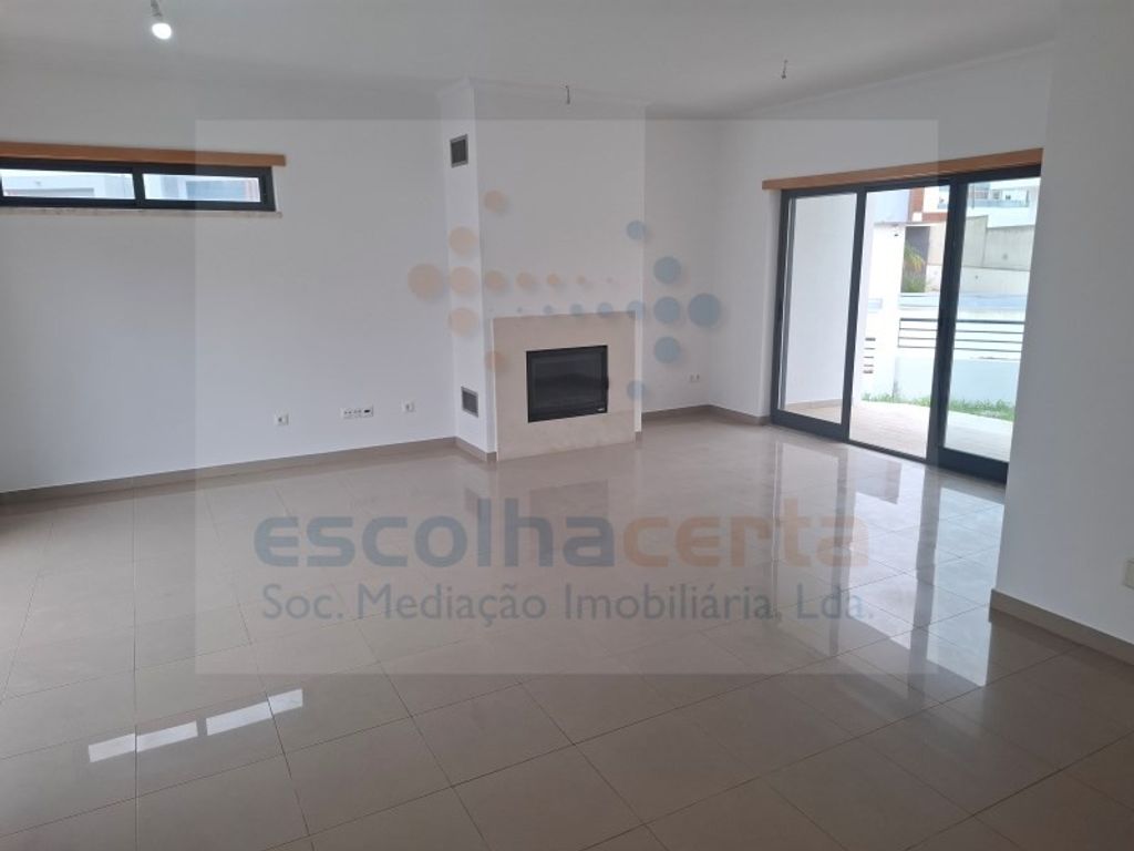 Maison de luxe à vendre à Almada, 695 000 €, Photo 4