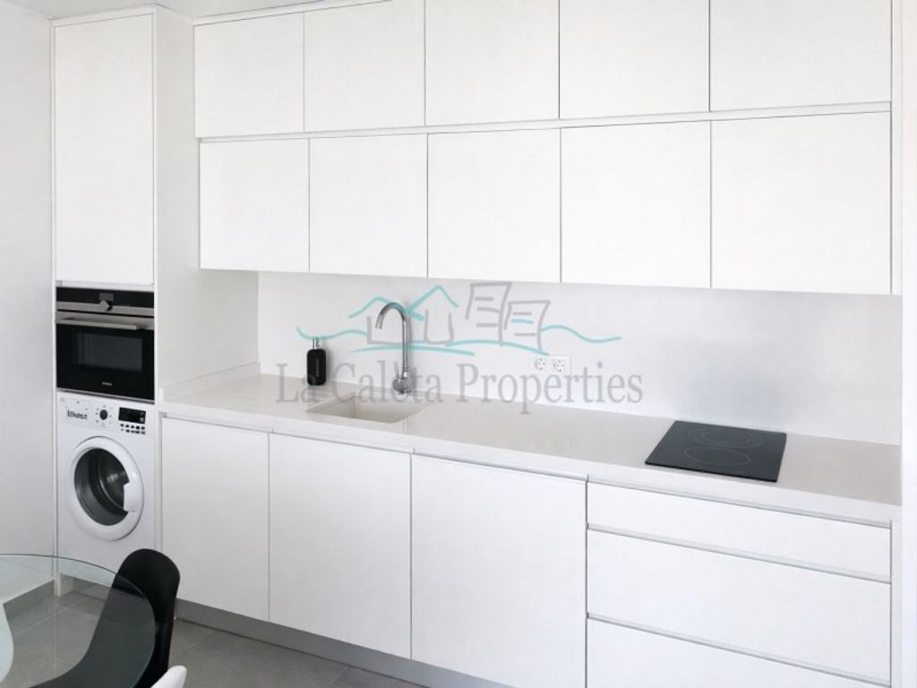 Luxury Apartment for sale in Adeje, 430 000 €, Photo 5
