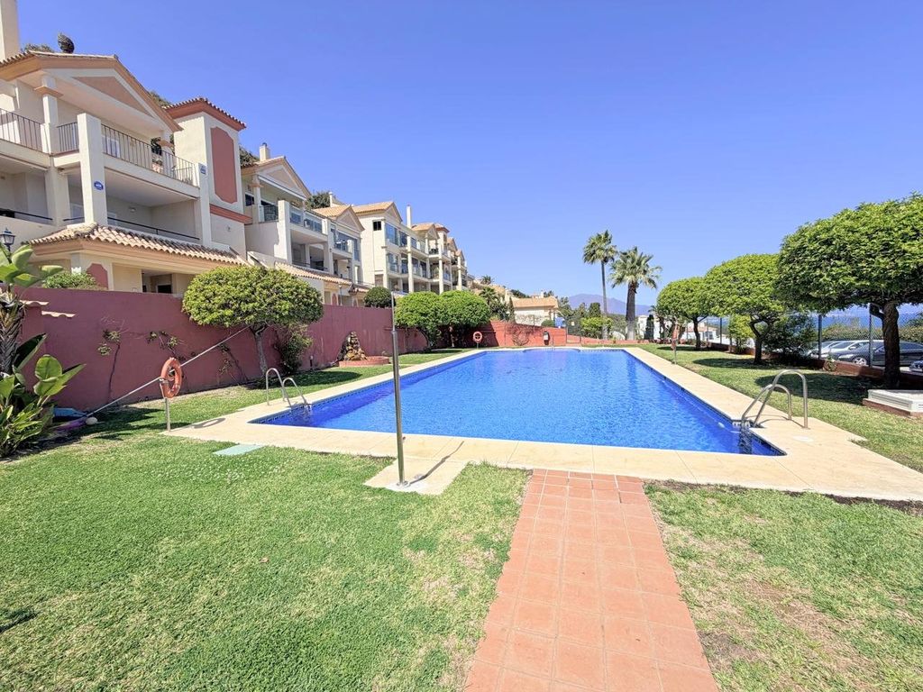 Appartement de luxe à vendre à Castillo de La Duquesa, 499 000 €, Photo 2