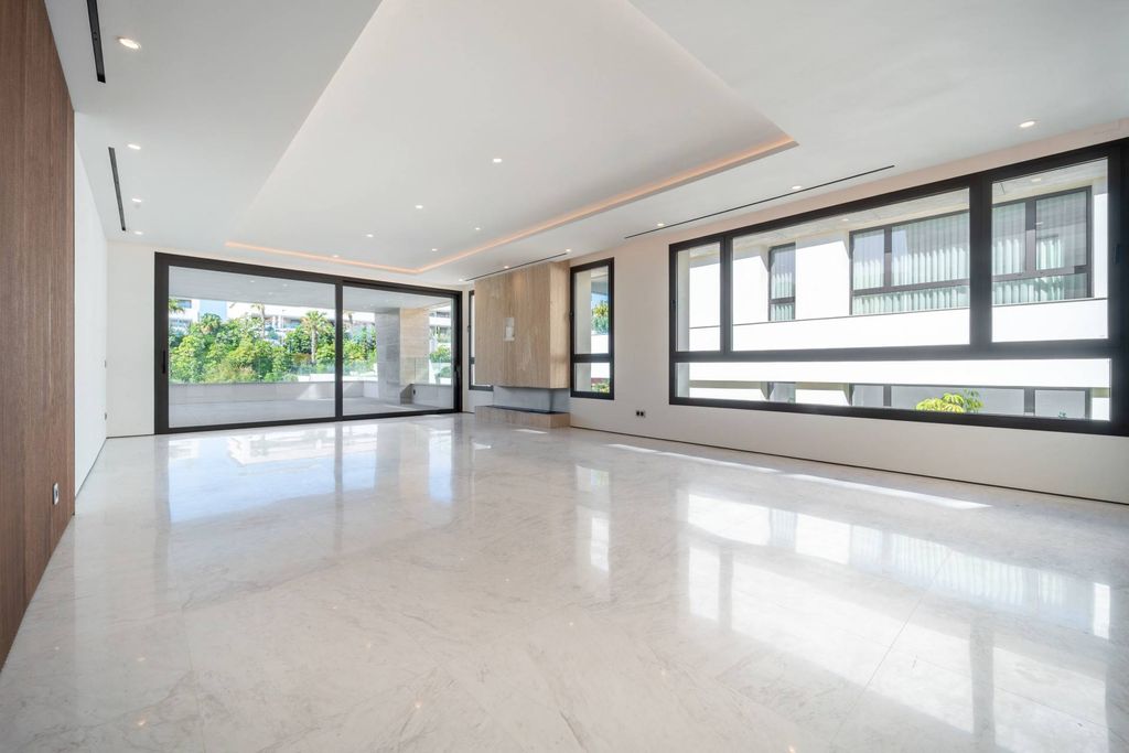 Luxury House for sale in Marbella, 6 500 000 €, Photo 2