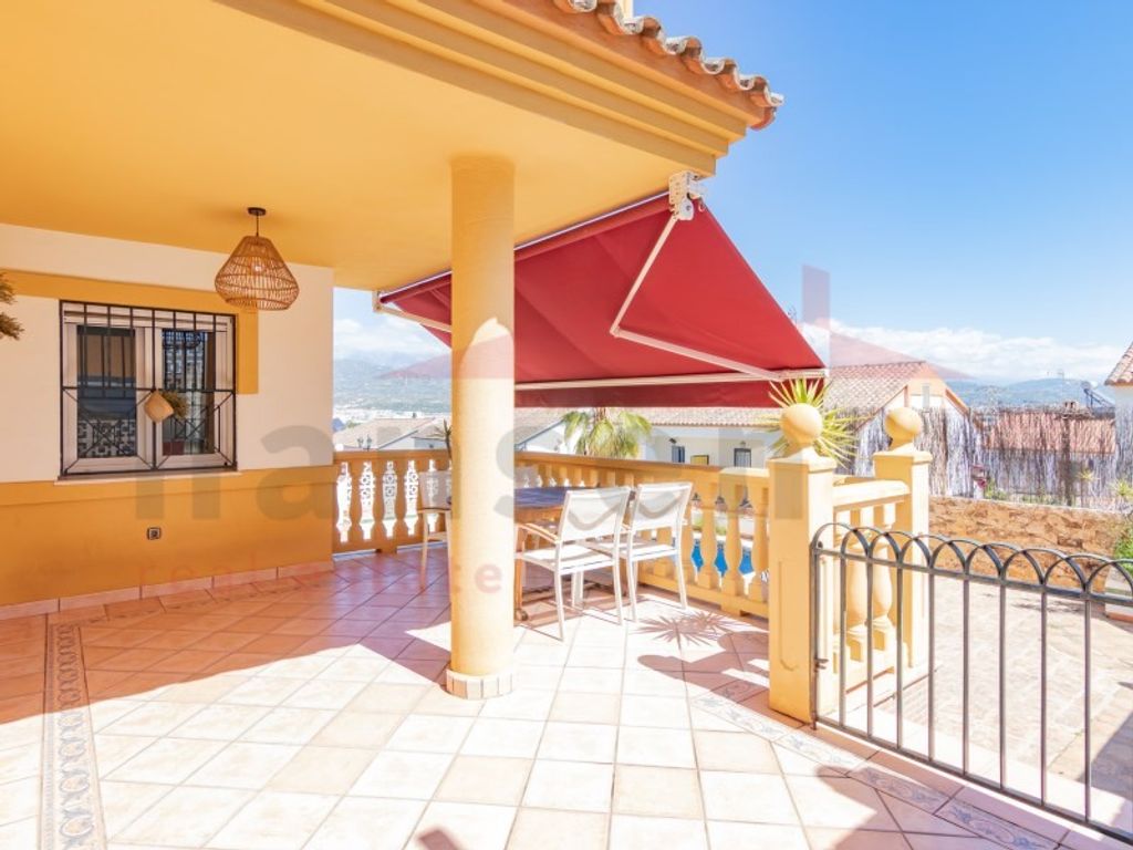 Maison de luxe à vendre à Vélez-Málaga, 650 000 €, Photo 3