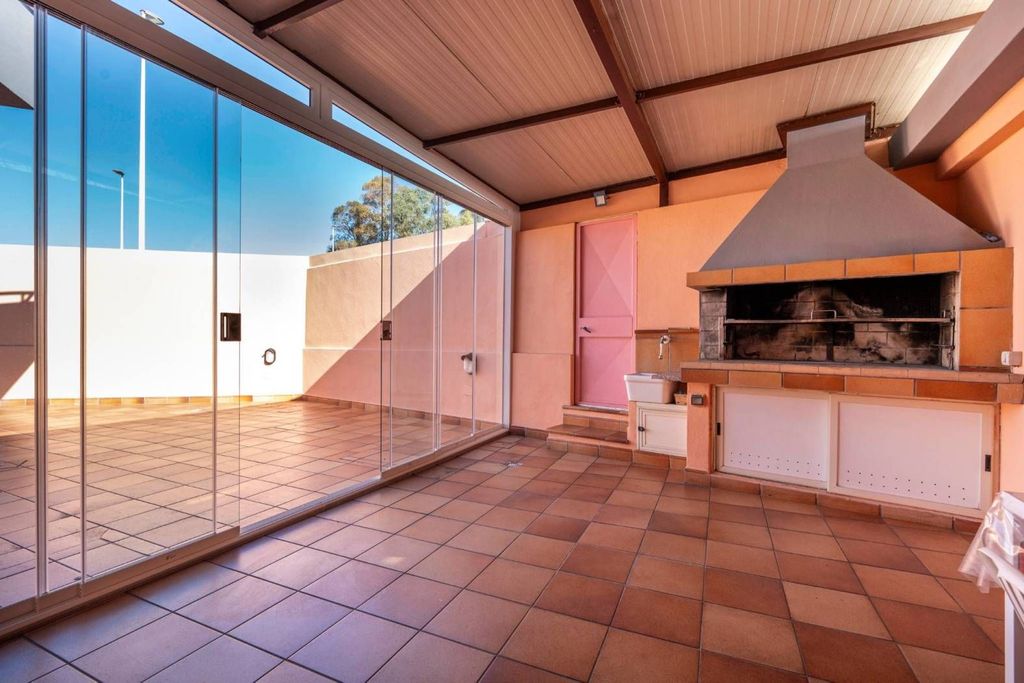 Maison de luxe à vendre à Quartu Sant Elena, 1 150 000 €, Photo 7
