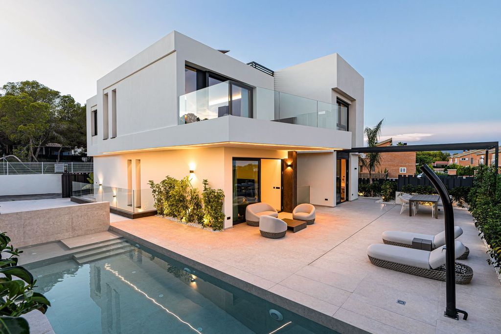 Maison de luxe à vendre à La Nucia, 1 150 000 €, Photo 1
