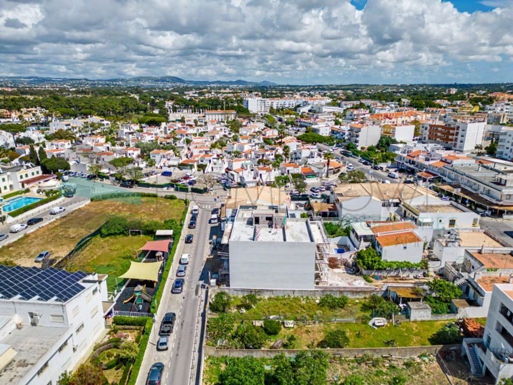 Appartement de luxe à vendre à Loulé, 425 000 €, Photo 1