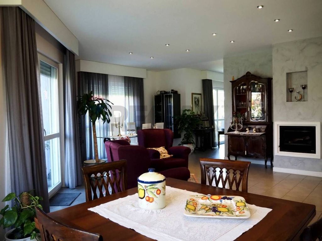 Luxury House for sale in Rosignano Marittimo, 855 000 €, Photo 2