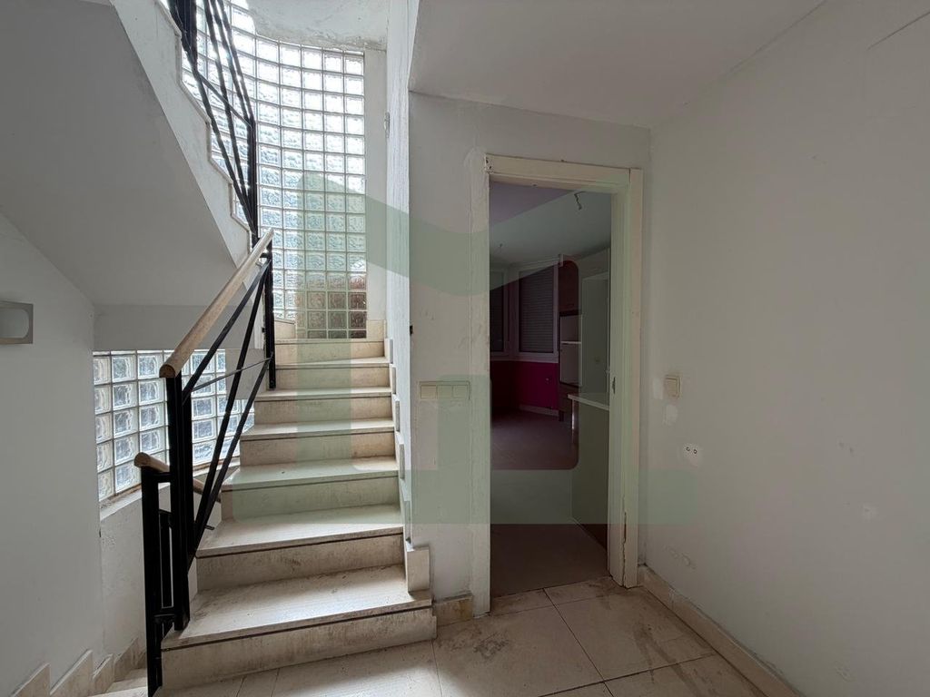 Luxury House for sale in Madrid, 1 045 000 €, Photo 5