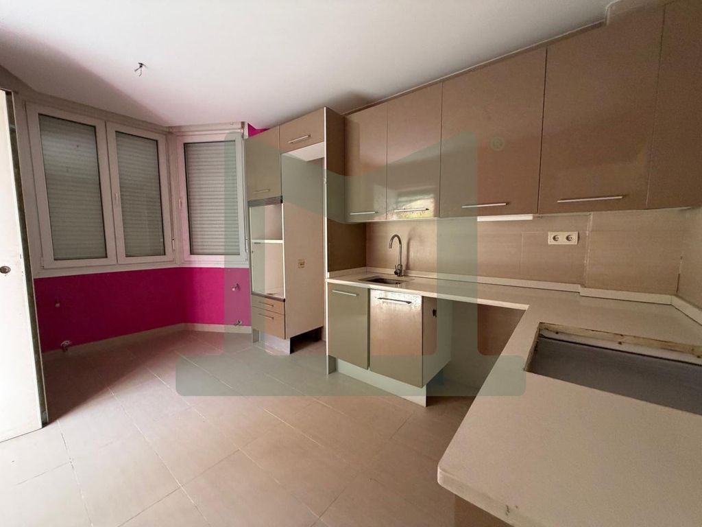 Luxury House for sale in Madrid, 1 045 000 €, Photo 7