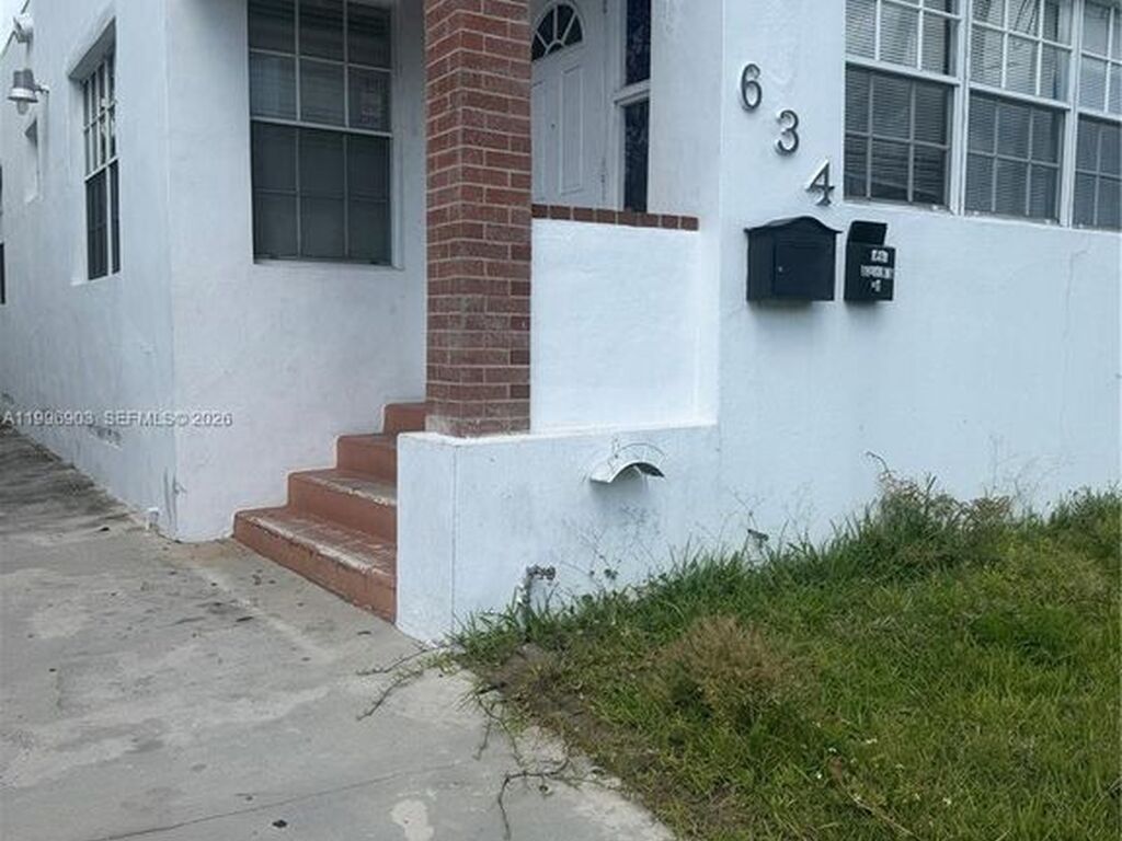 Luxury House for sale in Miami, 515 391 €, Photo 1