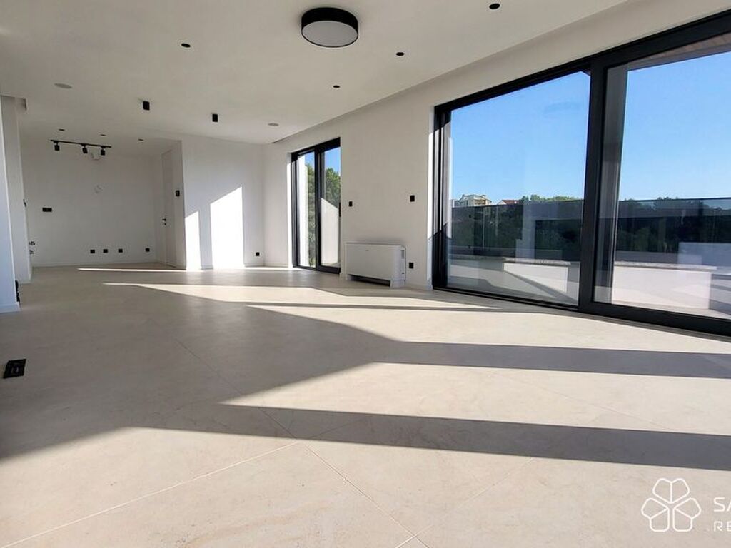 Luxury Apartment for sale in Krk, 950 000 €, Photo 3
