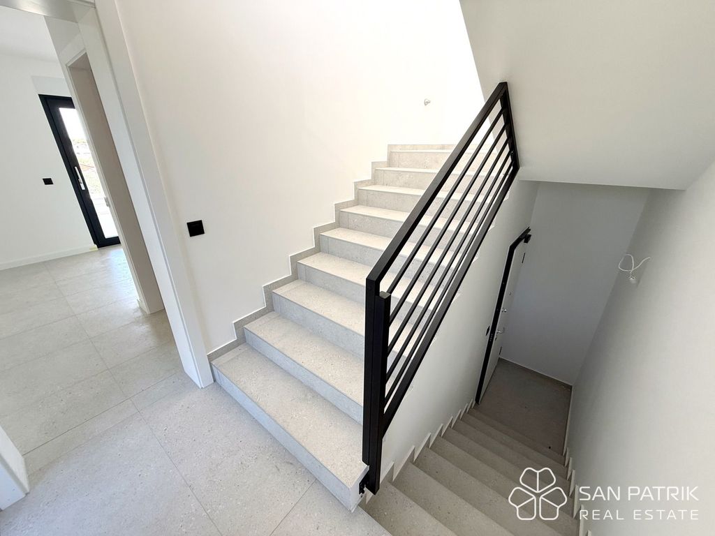 Luxury Apartment for sale in Zadar, 895 000 €, Photo 6