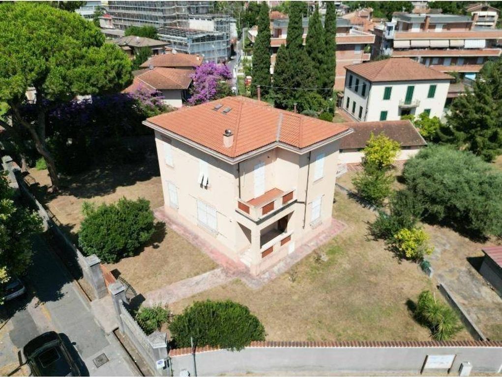 Luxury House for sale in Massa, 900 000 €, Photo 2