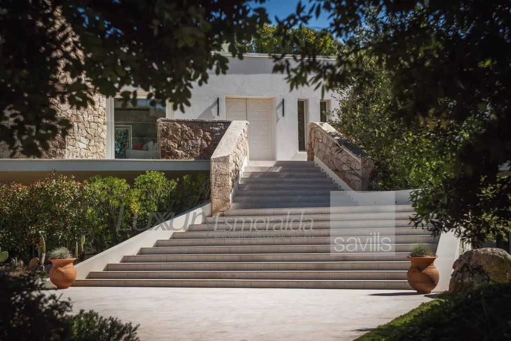 Luxury House for sale in Arzachena, 0 €, Photo 2