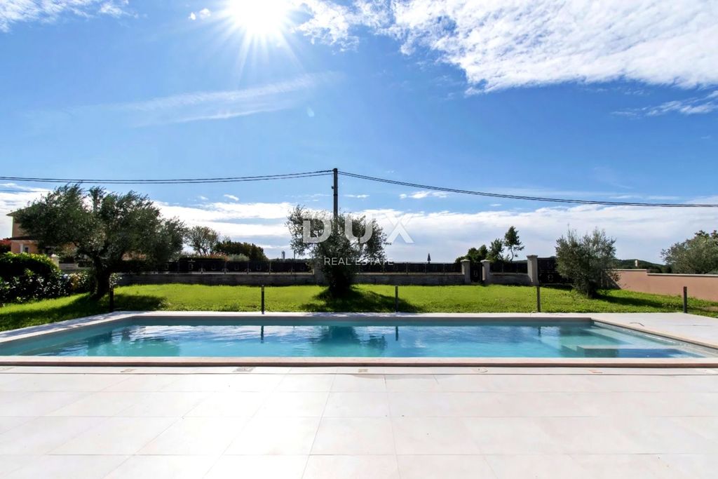 Luxury House for sale in Vrsar, 1 250 000 €, Photo 5