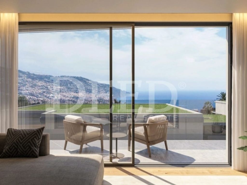 Maison de luxe à vendre à Funchal, 1 395 000 €, Photo 1