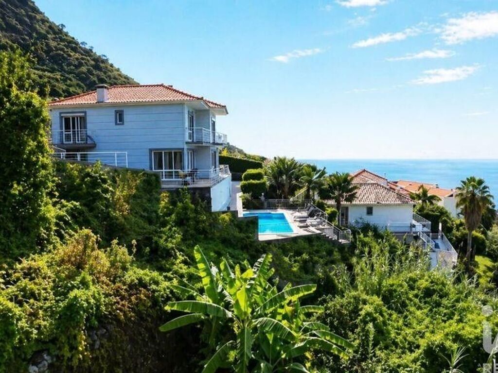 Luxury House for sale in Calheta, 1 100 000 €, Photo 2