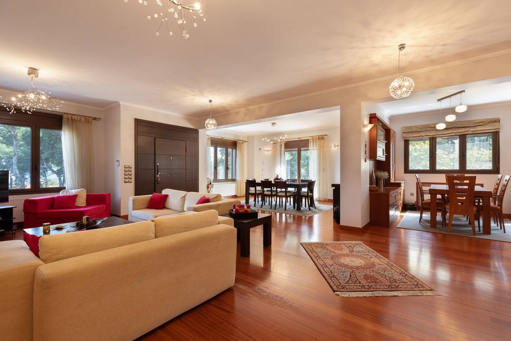 Luxury House for sale in Ágios Stéfanos, 750 000 €, Photo 1