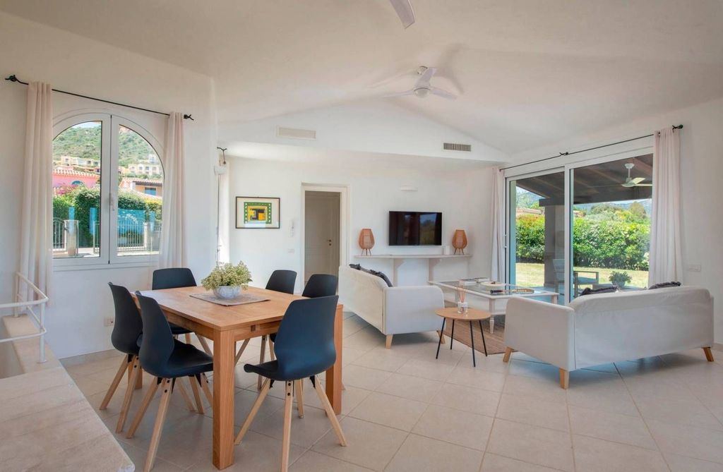 Luxury House for sale in Pula, 860 000 €, Photo 4