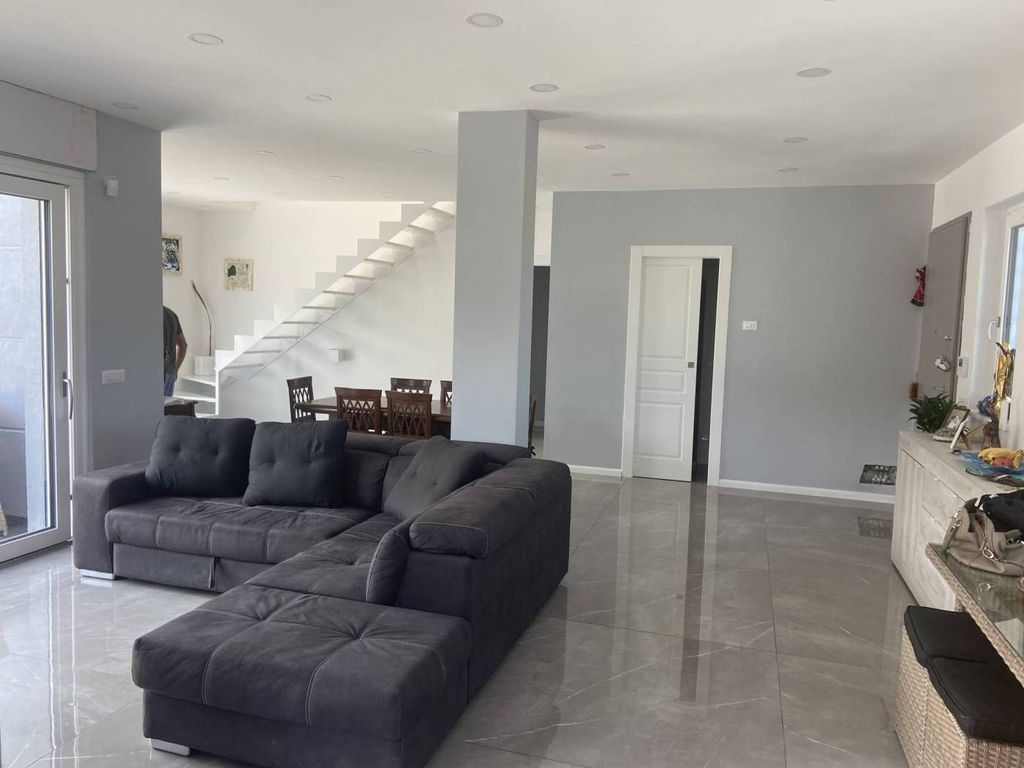 Maison de luxe à vendre à Frascati, 1 100 000 €, Photo 7