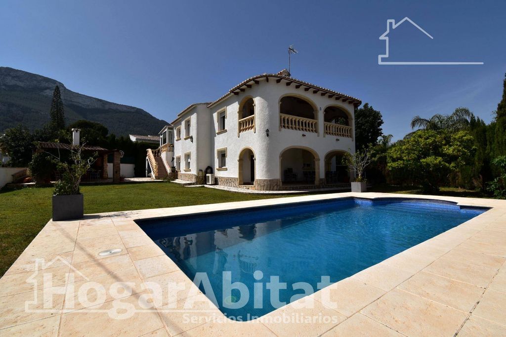 Luxury House for sale in Denia, 799 000 €, Photo 1