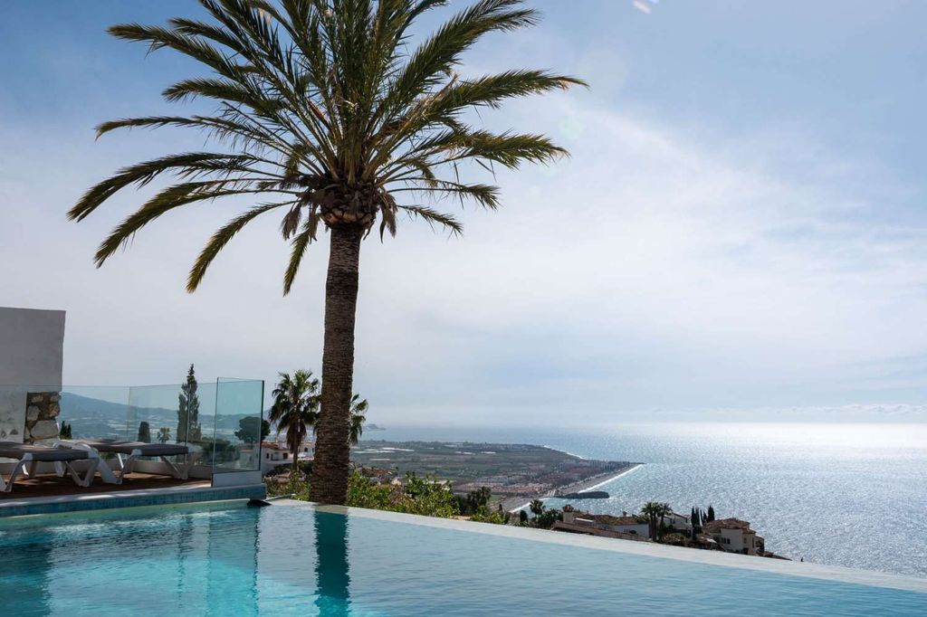 Maison de luxe à vendre à Salobreña, 895 000 €, Photo 1