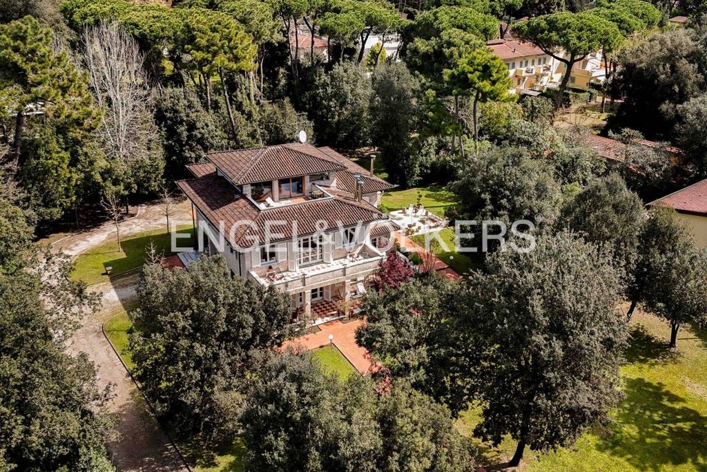 Luxury House for sale in Massa, 3 200 000 €, Photo 2