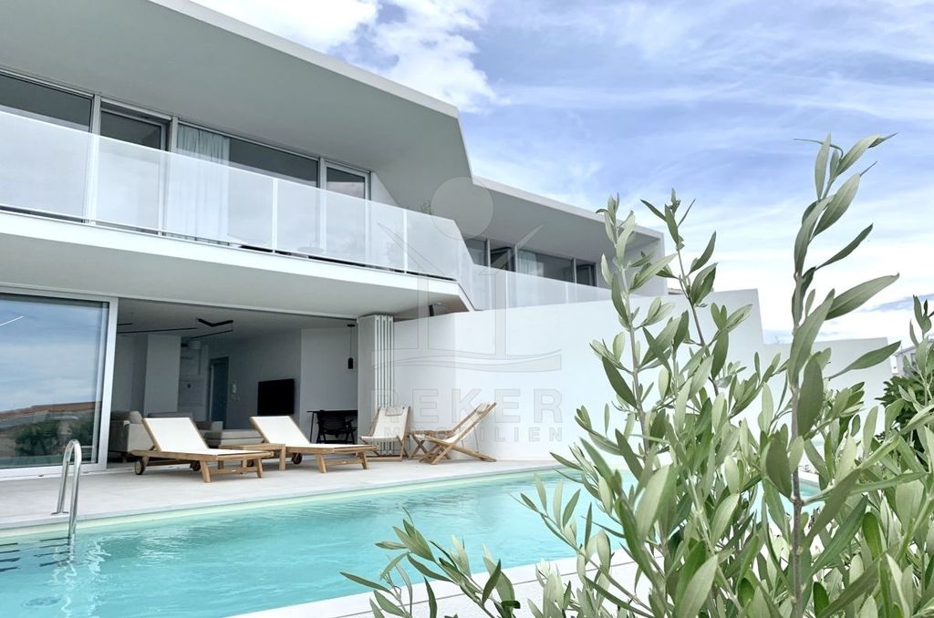 Maison de luxe à vendre à Krk, 2 000 000 €, Photo 1