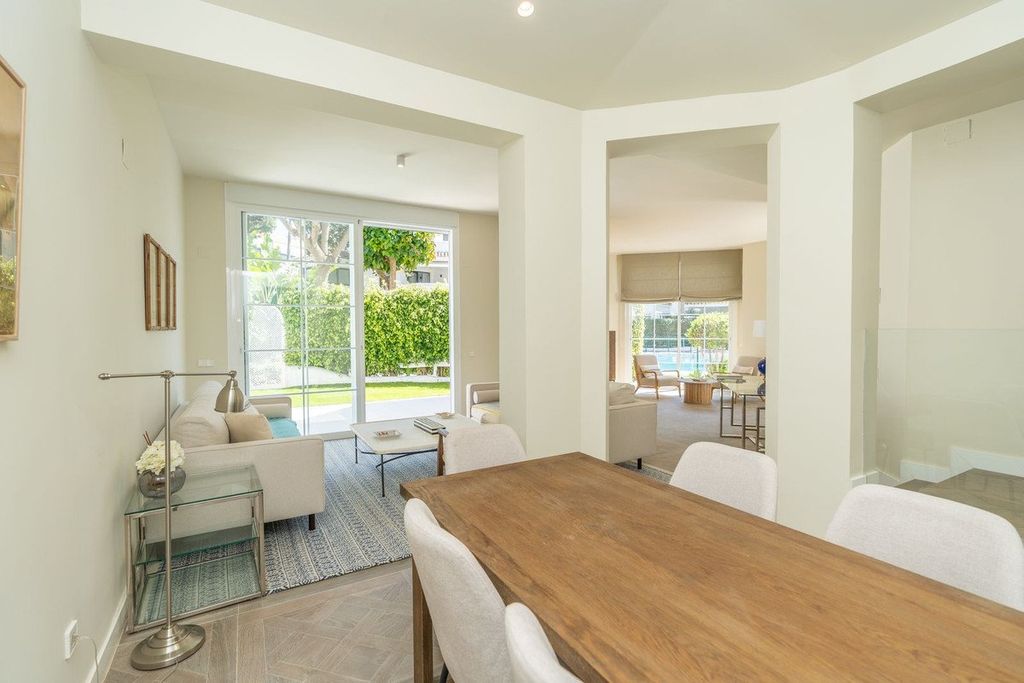 Luxury Apartment for sale in Elviria, 1 495 000 €, Photo 6