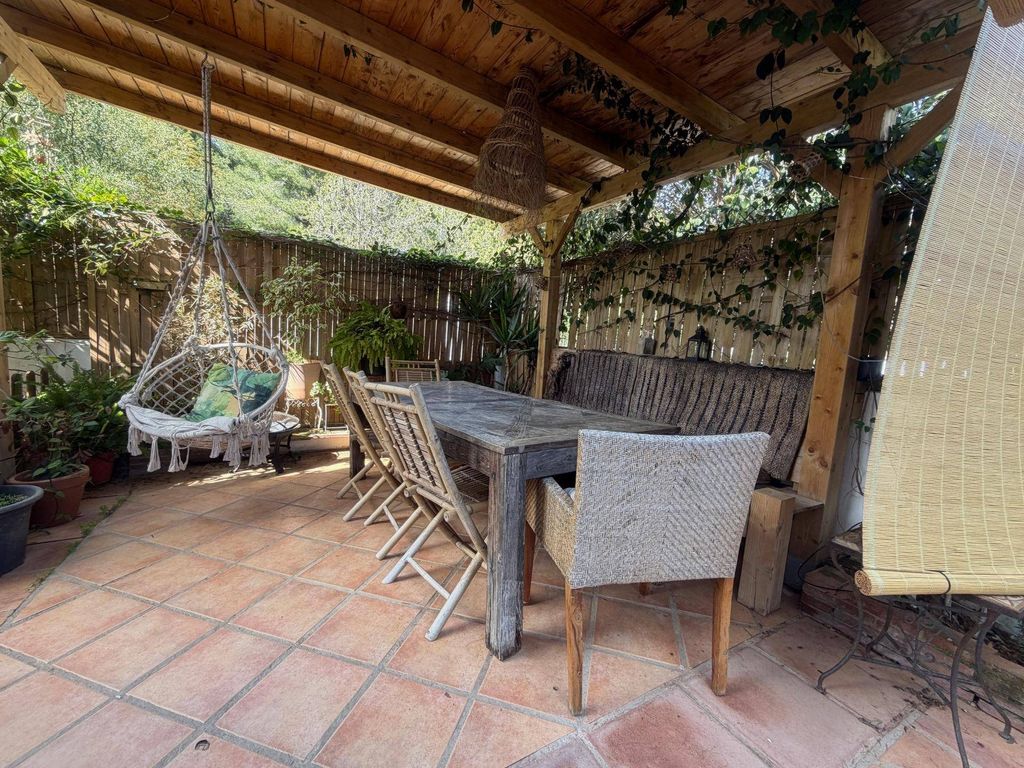 Luxury House for sale in Marbella, 750 000 €, Photo 1