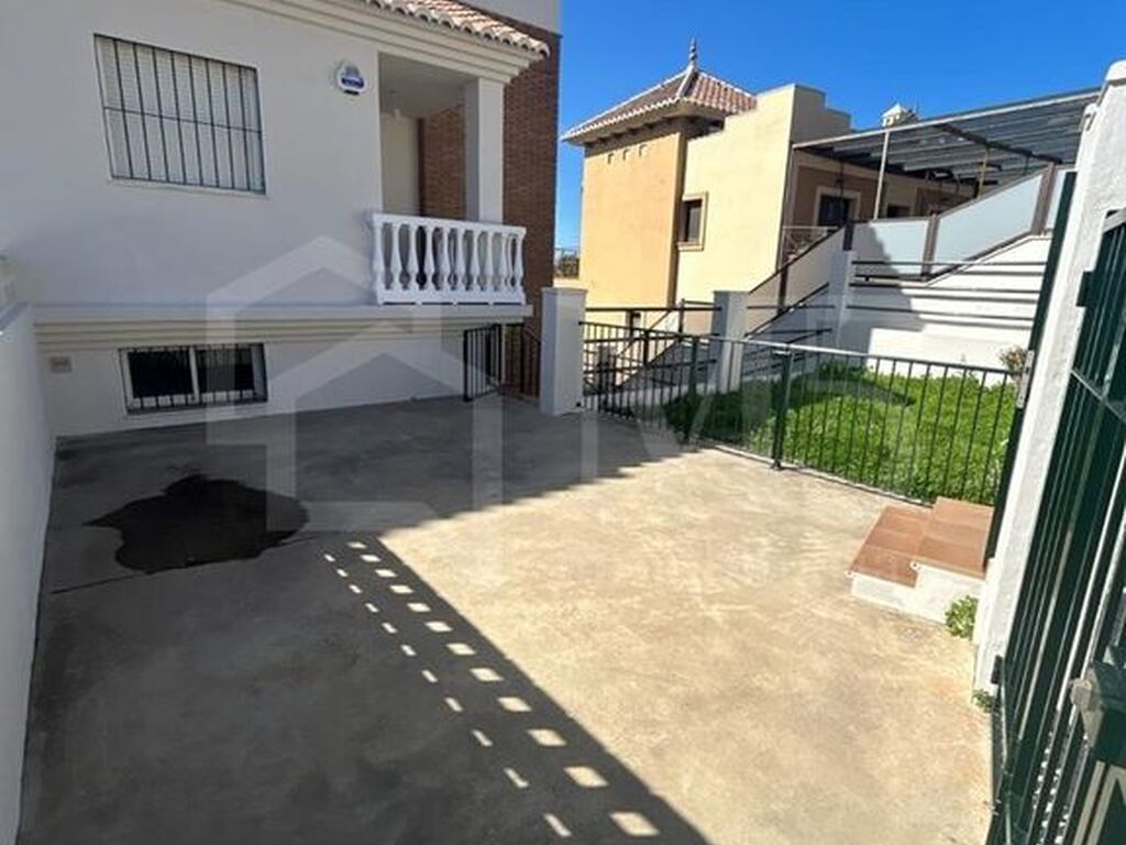 Maison de luxe à vendre à Torre Del Mar, 549 900 €, Photo 1