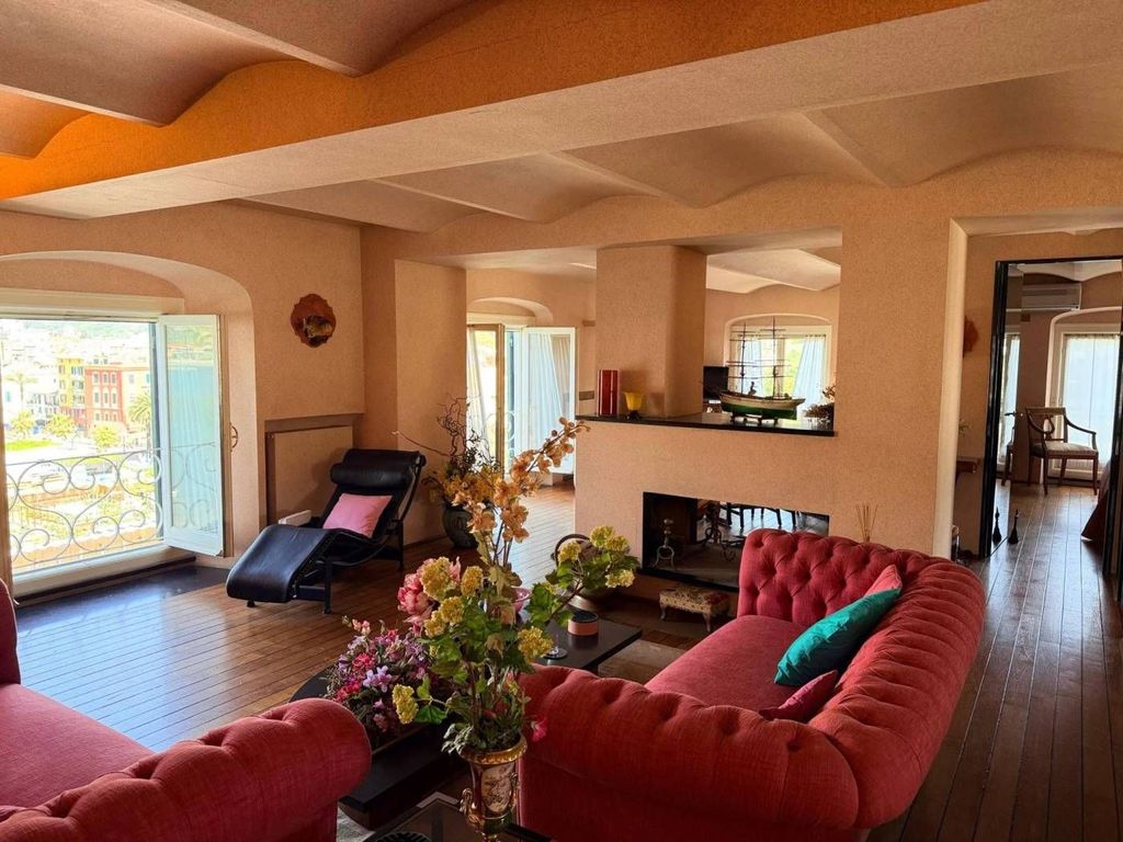 Luxury Apartment for sale in Sestri Levante, 1 500 000 €, Photo 2