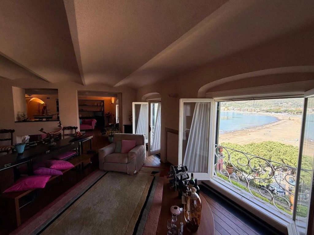 Luxury Apartment for sale in Sestri Levante, 1 500 000 €, Photo 4