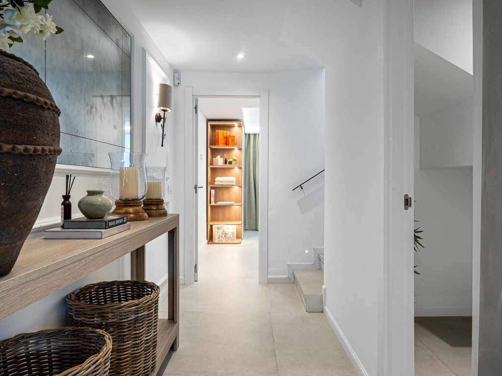 Maison de luxe à vendre à Nueva Andalucia, 895 000 €, Photo 6