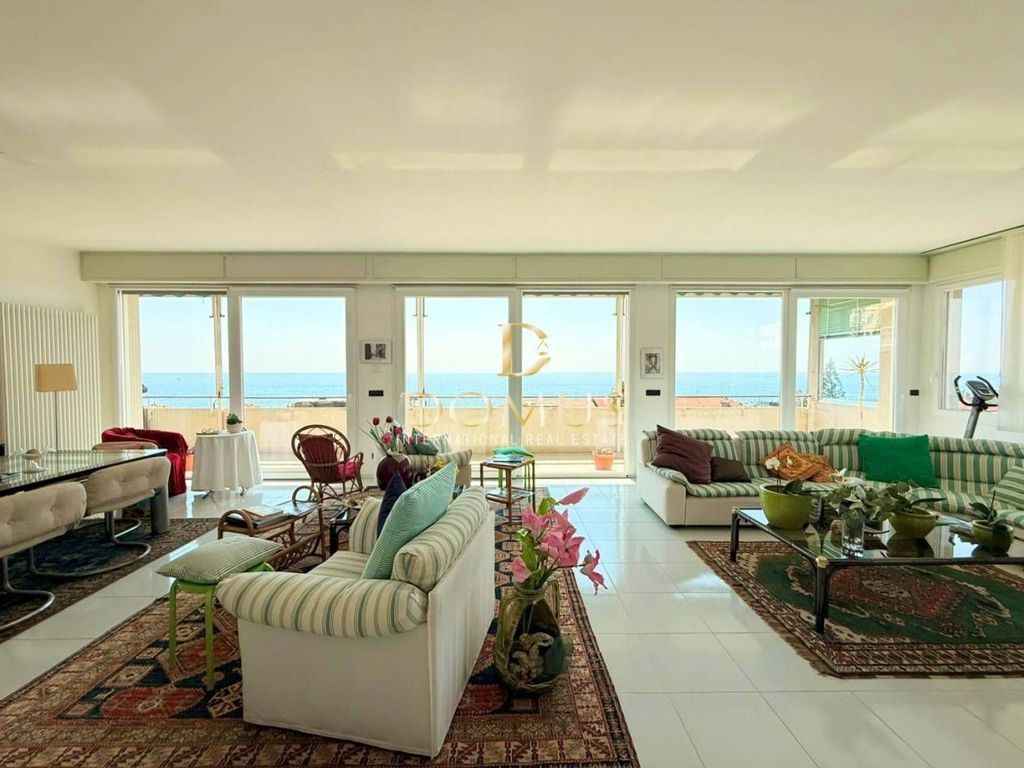 Luxury Apartment for sale in San Remo, 3 000 000 €, Photo 1