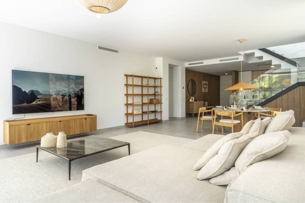Luxury Apartment for sale in Marbella Del Este, 1 595 000 €, Photo 7