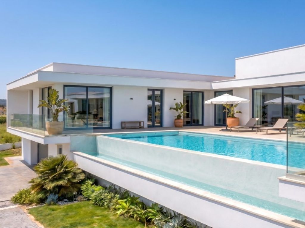 Maison de luxe à vendre à Alcobaça, 2 100 000 €, Photo 1
