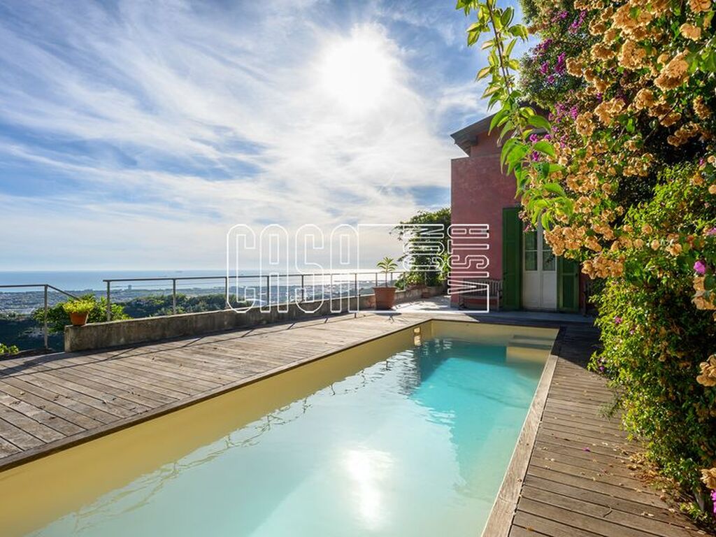 Luxury House for sale in Massa, 900 000 €, Photo 1