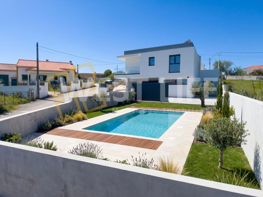 Luxury House for sale in Torres Vedras, 690 000 €, Photo 2